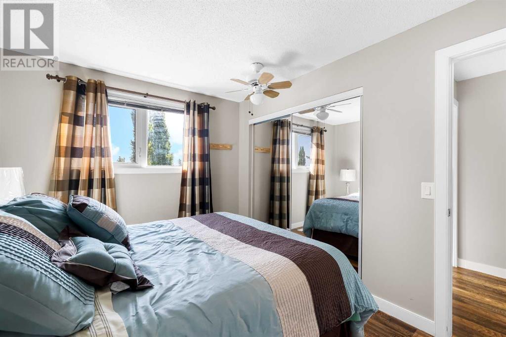 168 Macewan Glen Drive NW, Calgary, Alberta