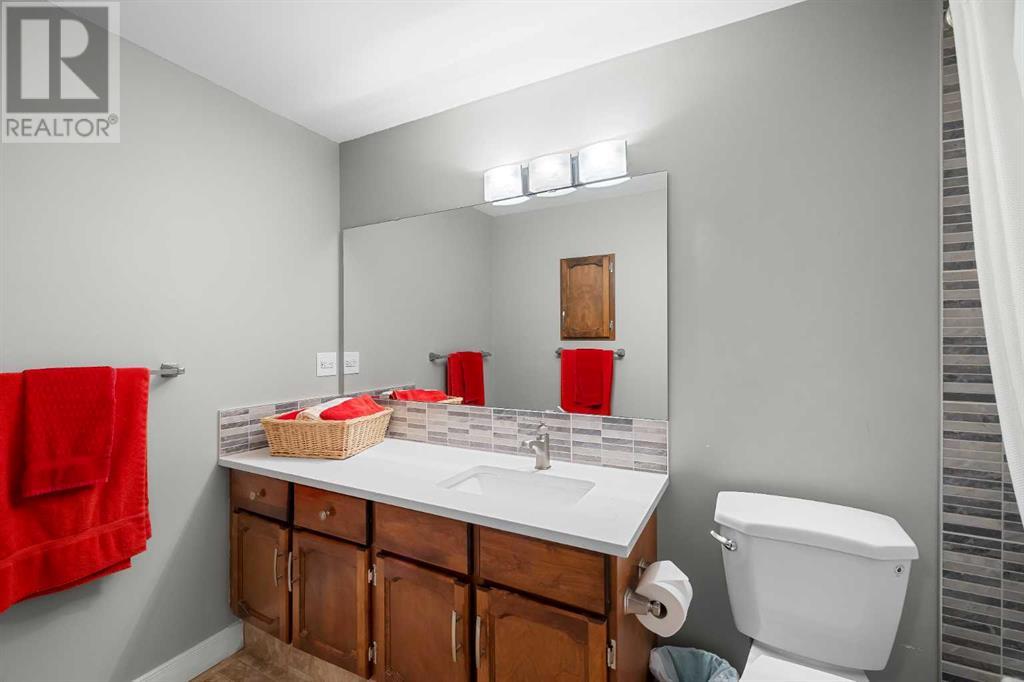 Single Family House Bungalow for Sale in  Macewan Glen Drive NW MacEwan Glen Calgary 
