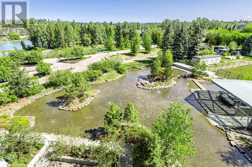 Single Family House for Sale in    Avenue SW Eau Claire Calgary 