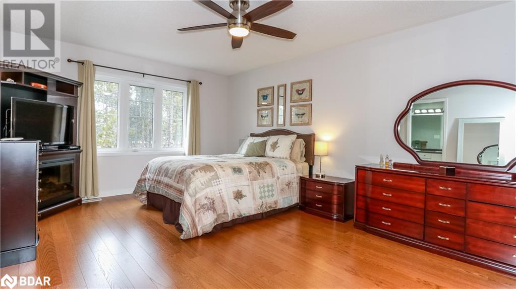 Photo 33 of 28 Masters Crescent, Port Severn ON