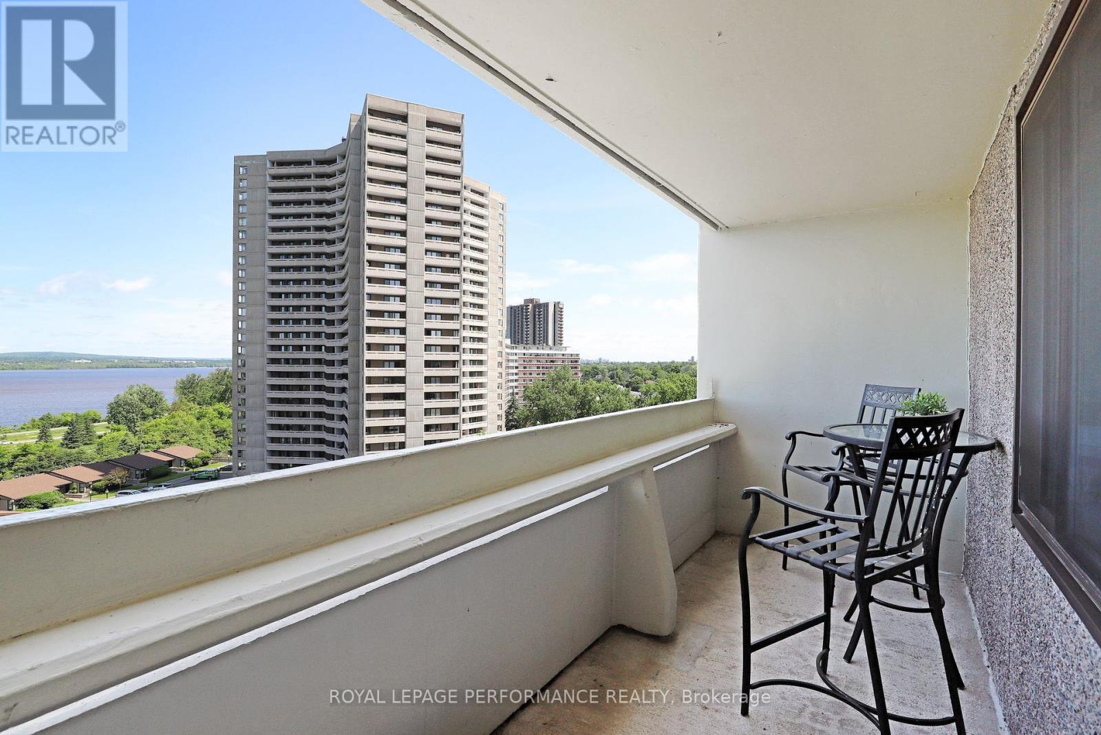 Photo 24 of 1002 1171 Ambleside Drive, Ottawa ON