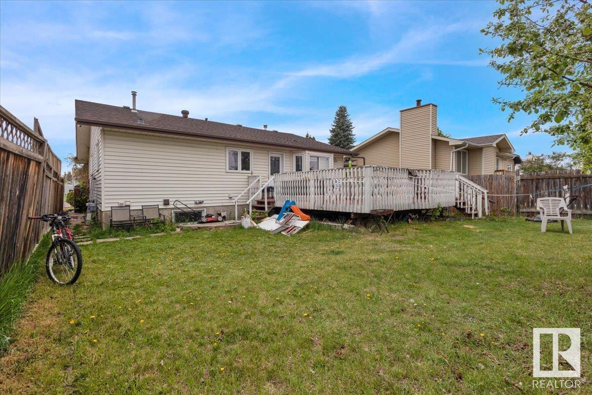 Photo 46 of 168 Warwick Cr Nw, Edmonton AB