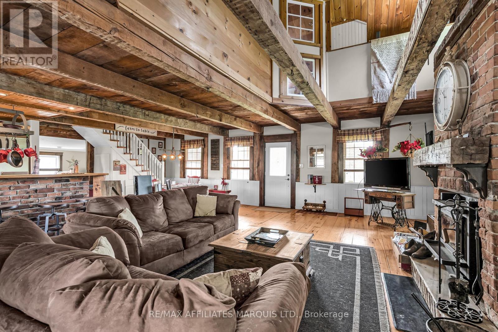 Photo 12 of 18561 County Rd 19 Road, South Glengarry ON
