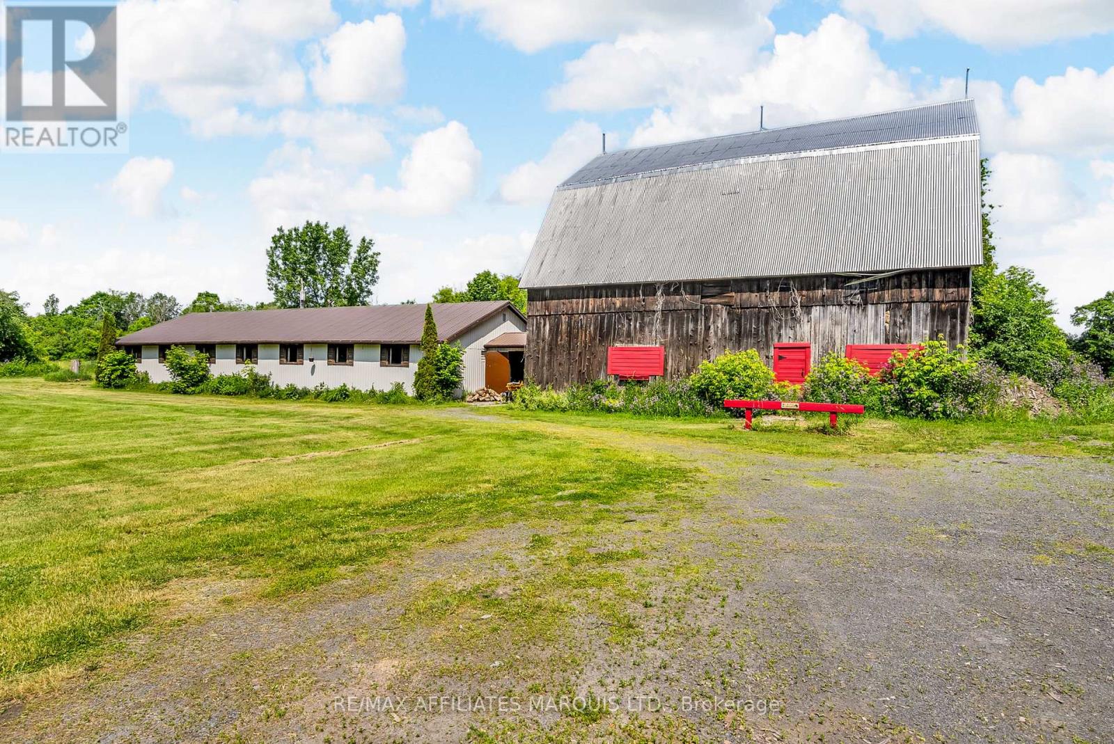Photo 13 of 18561 County Rd 19 Road, South Glengarry ON