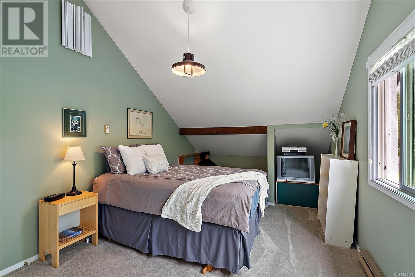 3025 Cobble Hill Rd, Mill Bay