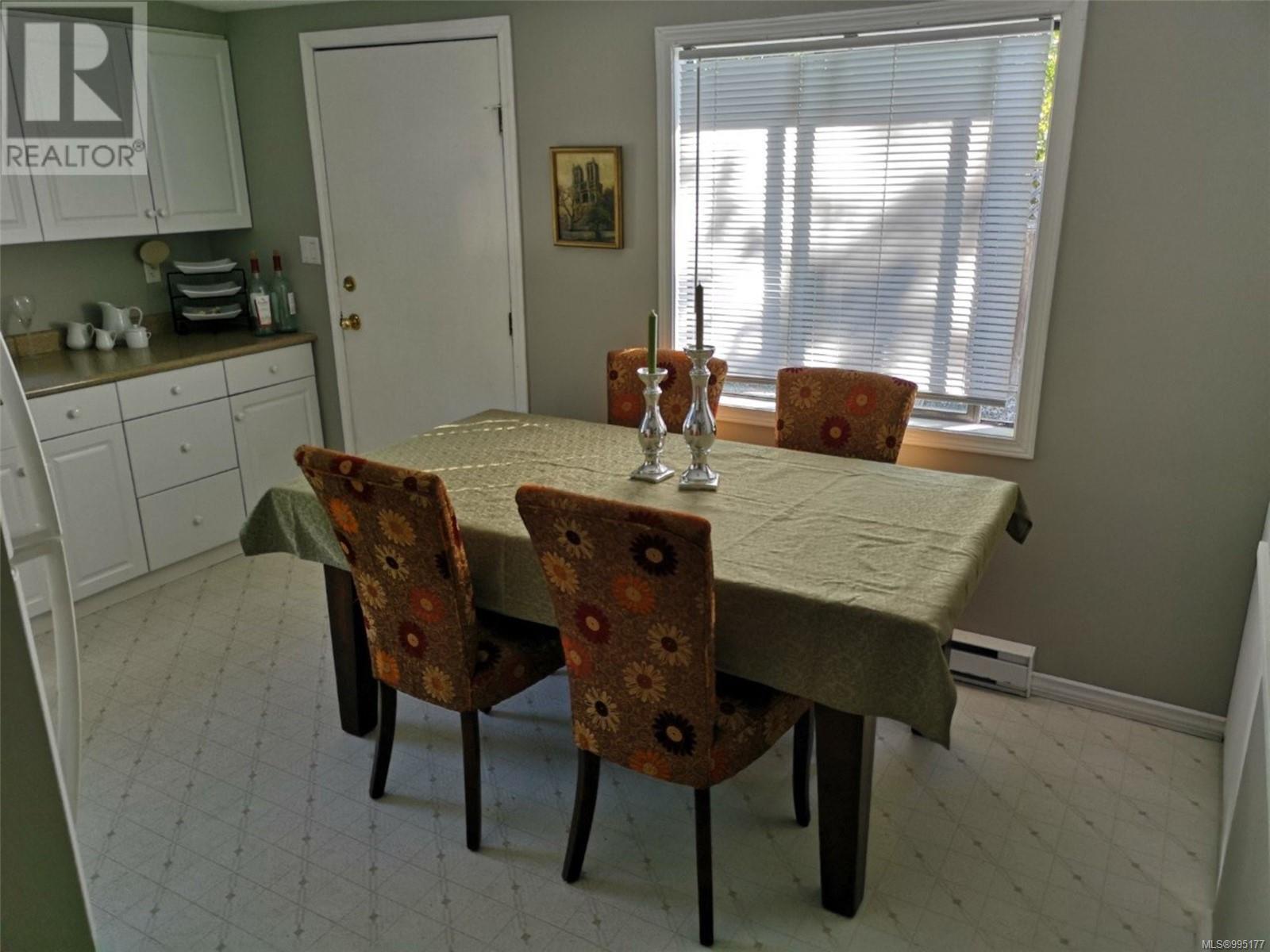 3025 Cobble Hill Rd, Mill Bay