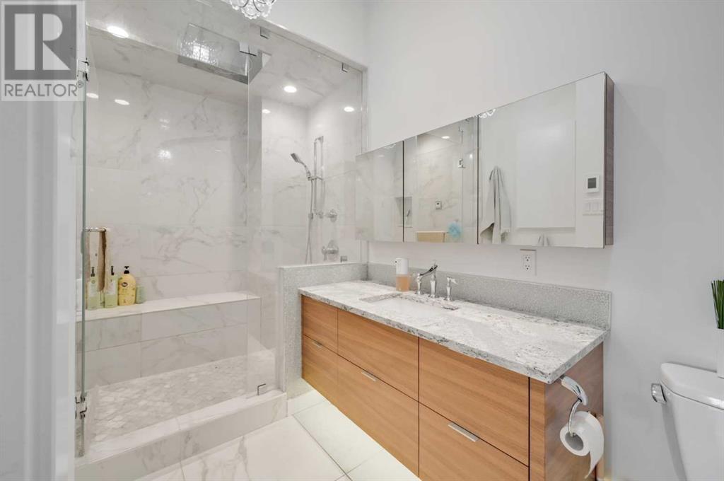 Single Family House 5 Level for Sale in   Oakmoor Drive SW Palliser Calgary 
