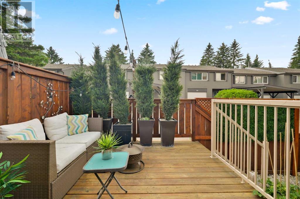Single Family House 5 Level for Sale in   Oakmoor Drive SW Palliser Calgary 