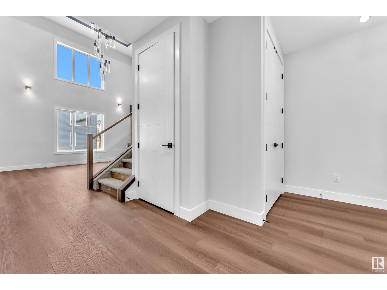 Photo 10 of 6216 18 St, Rural Leduc County AB