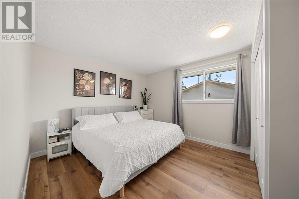 Single Family House Bungalow for Sale in  Bracewood Road SW Braeside Calgary 