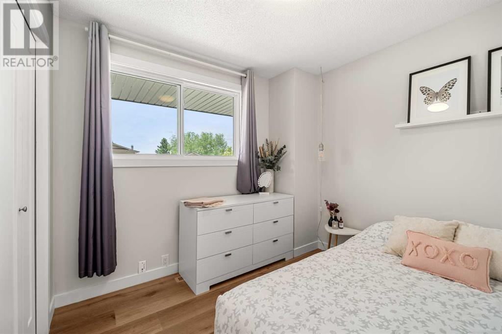 Single Family House Bungalow for Sale in  Bracewood Road SW Braeside Calgary 