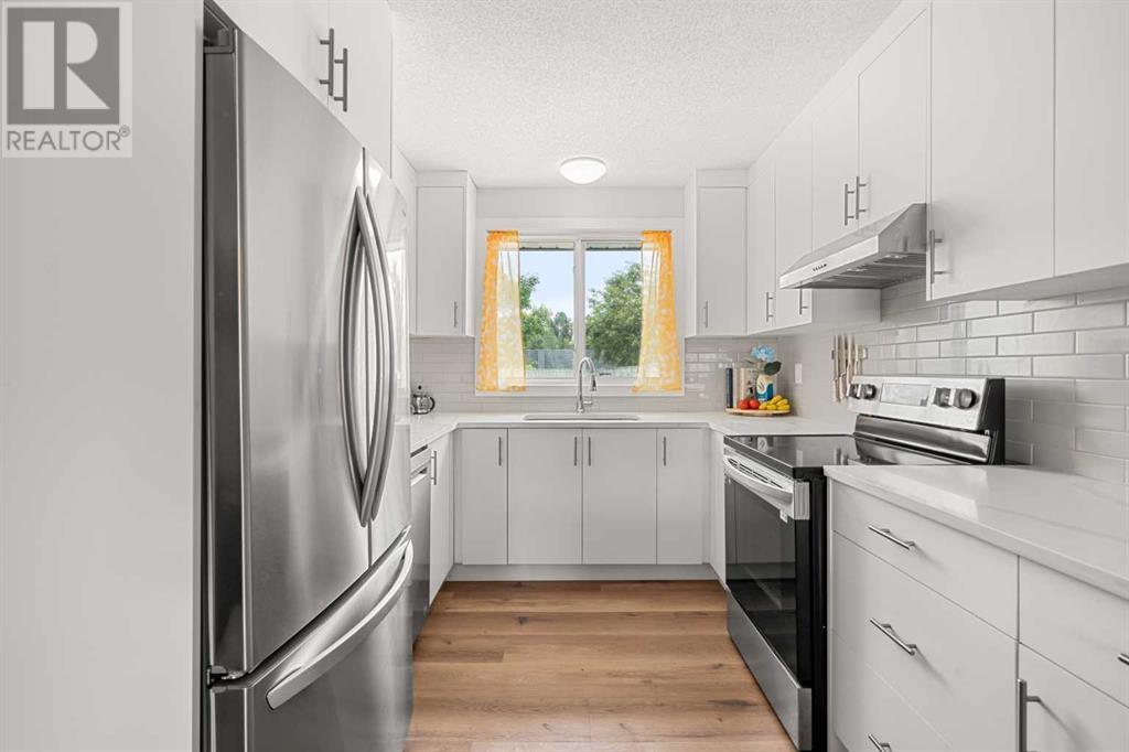 Single Family House Bungalow for Sale in  Bracewood Road SW Braeside Calgary 