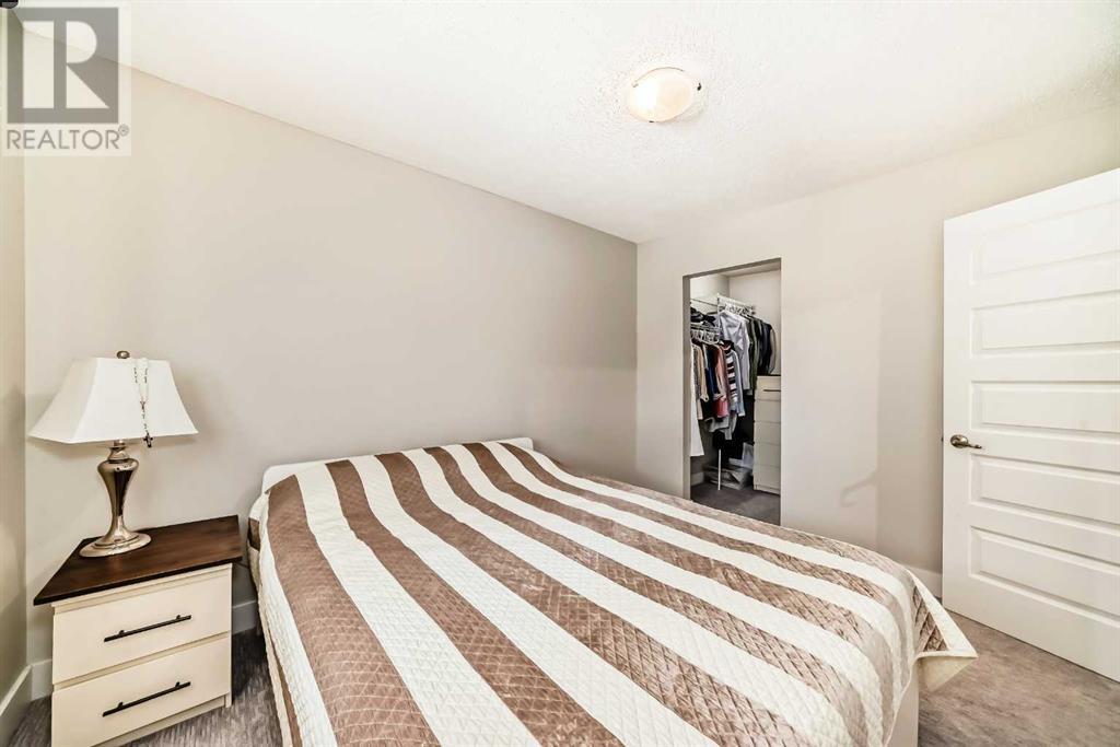 Single Family House for Sale in    Street SW Glenbrook Calgary 