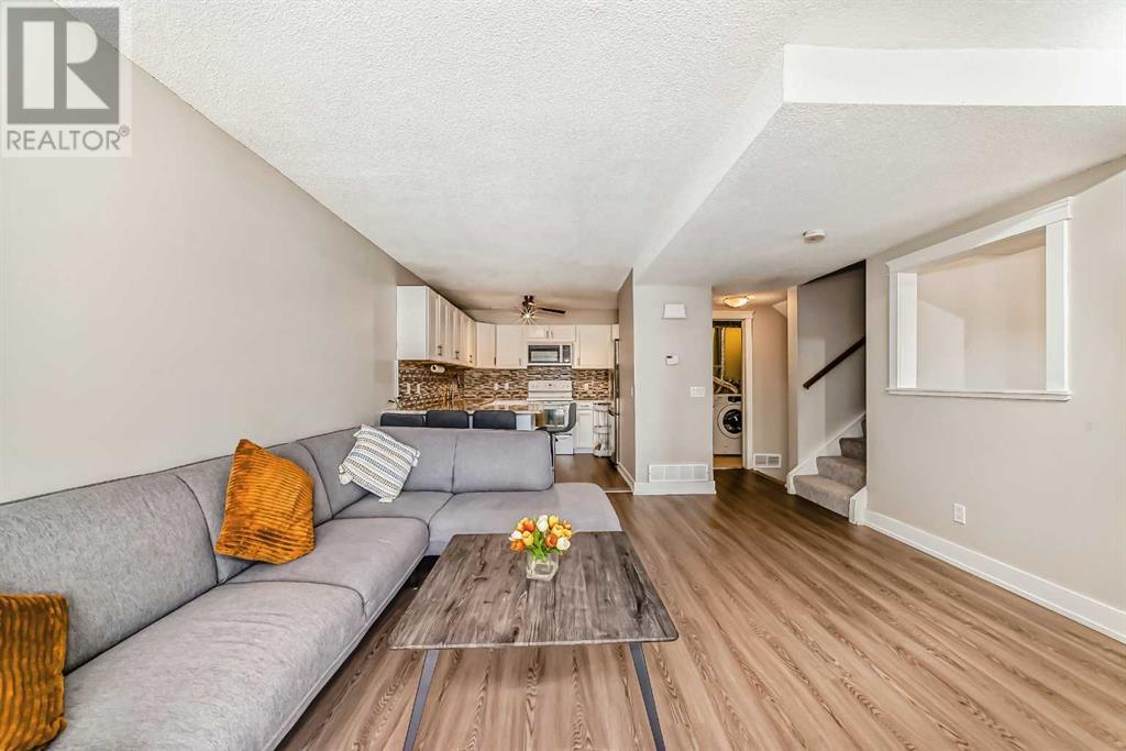 Single Family House for Sale in    Street SW Glenbrook Calgary 