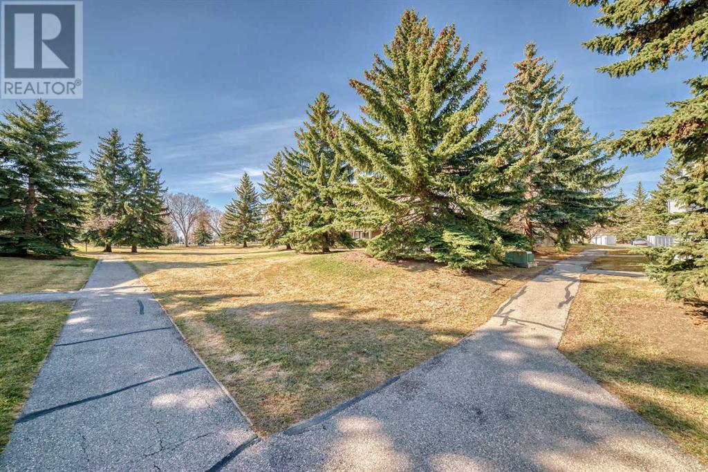 Single Family House for Sale in    Street SW Glenbrook Calgary 