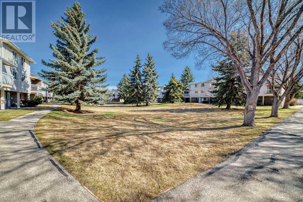 Single Family House for Sale in    Street SW Glenbrook Calgary 