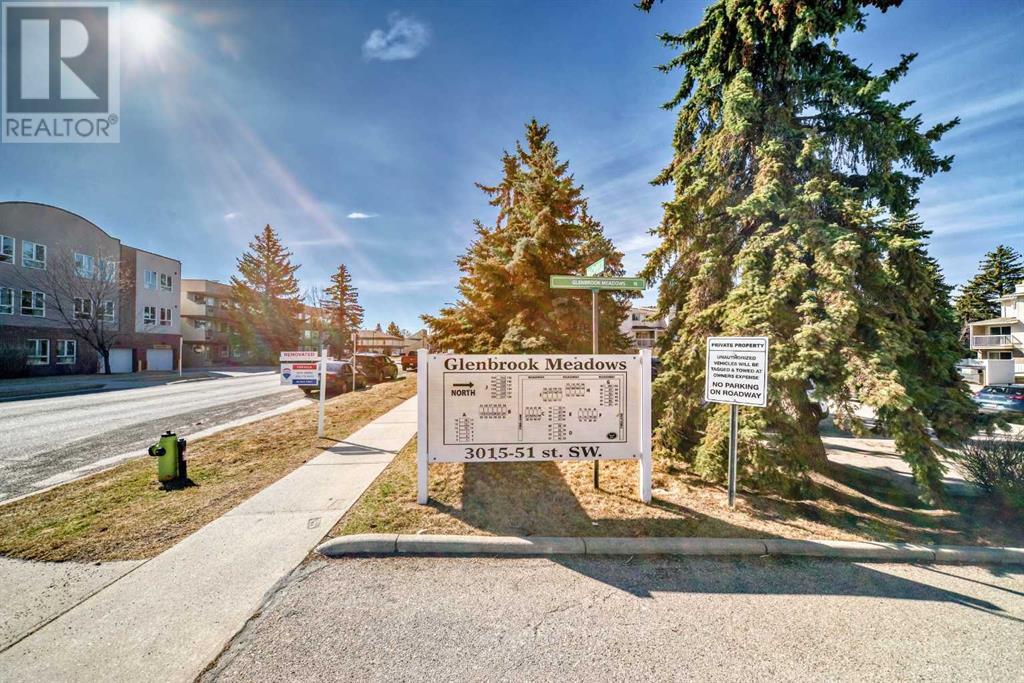 Single Family House for Sale in    Street SW Glenbrook Calgary 