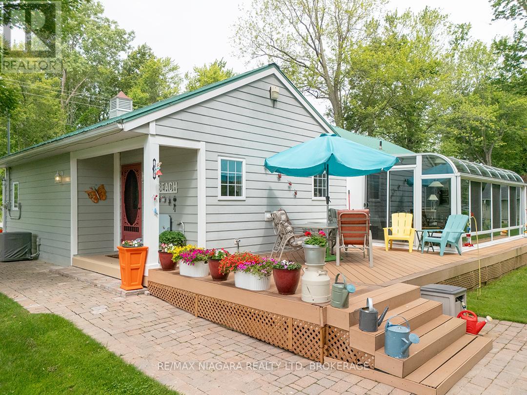 Photo 6 of 633 Wyldewood Road, Port Colborne ON