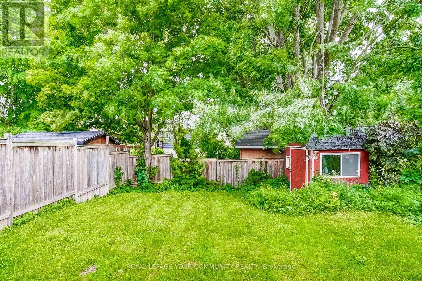 Photo 15 of 69 Daniele Avenue, New Tecumseth ON