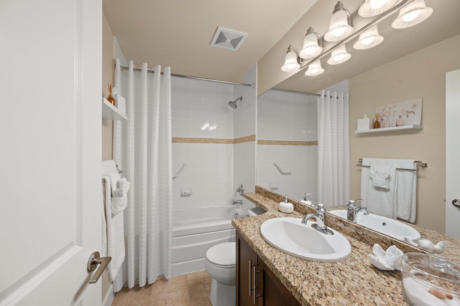 37 15151 34 AVENUE, Surrey real estate listing R2981175