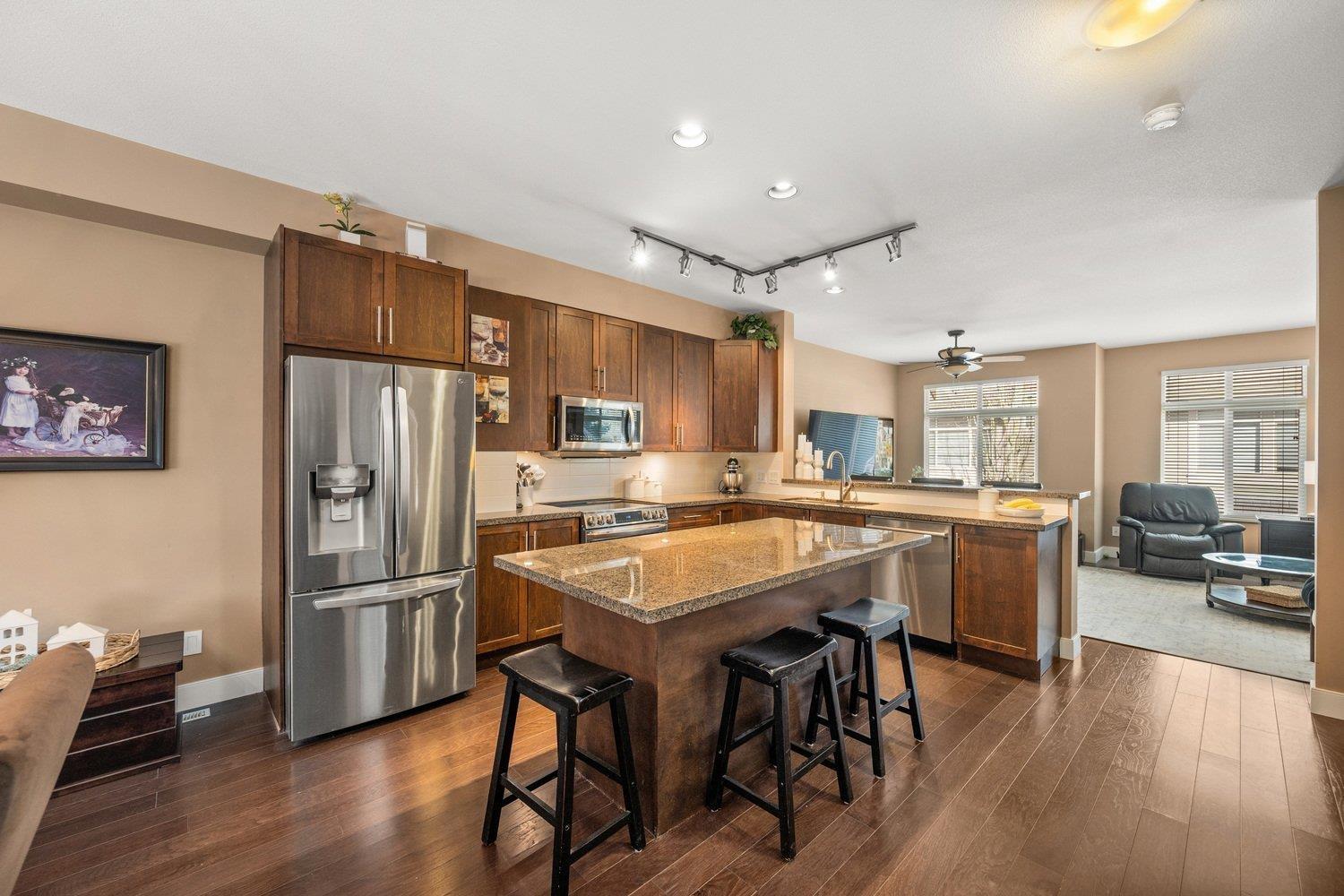 37 15151 34 AVENUE, Surrey real estate listing R2981175