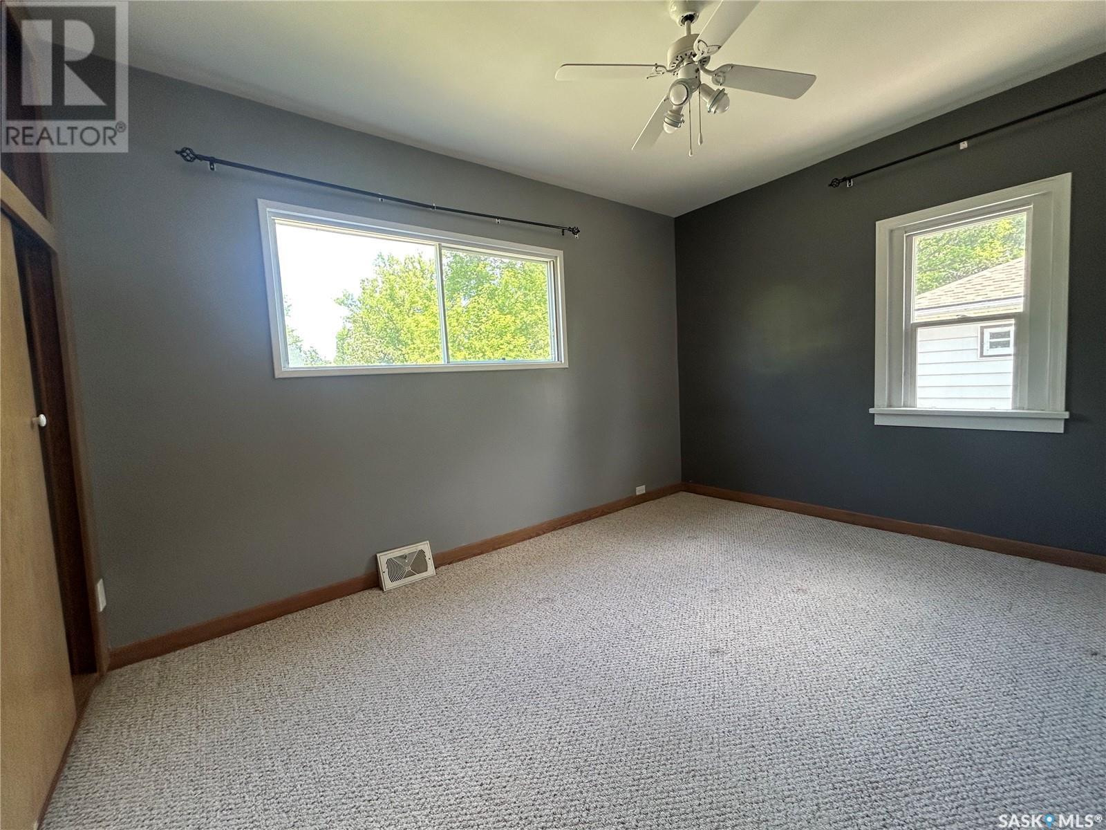 Photo 1 of 106 3rd Avenue E, Nokomis SK