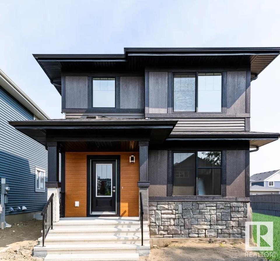 Photo 12 of 6134 Carr Rd Nw, Edmonton AB