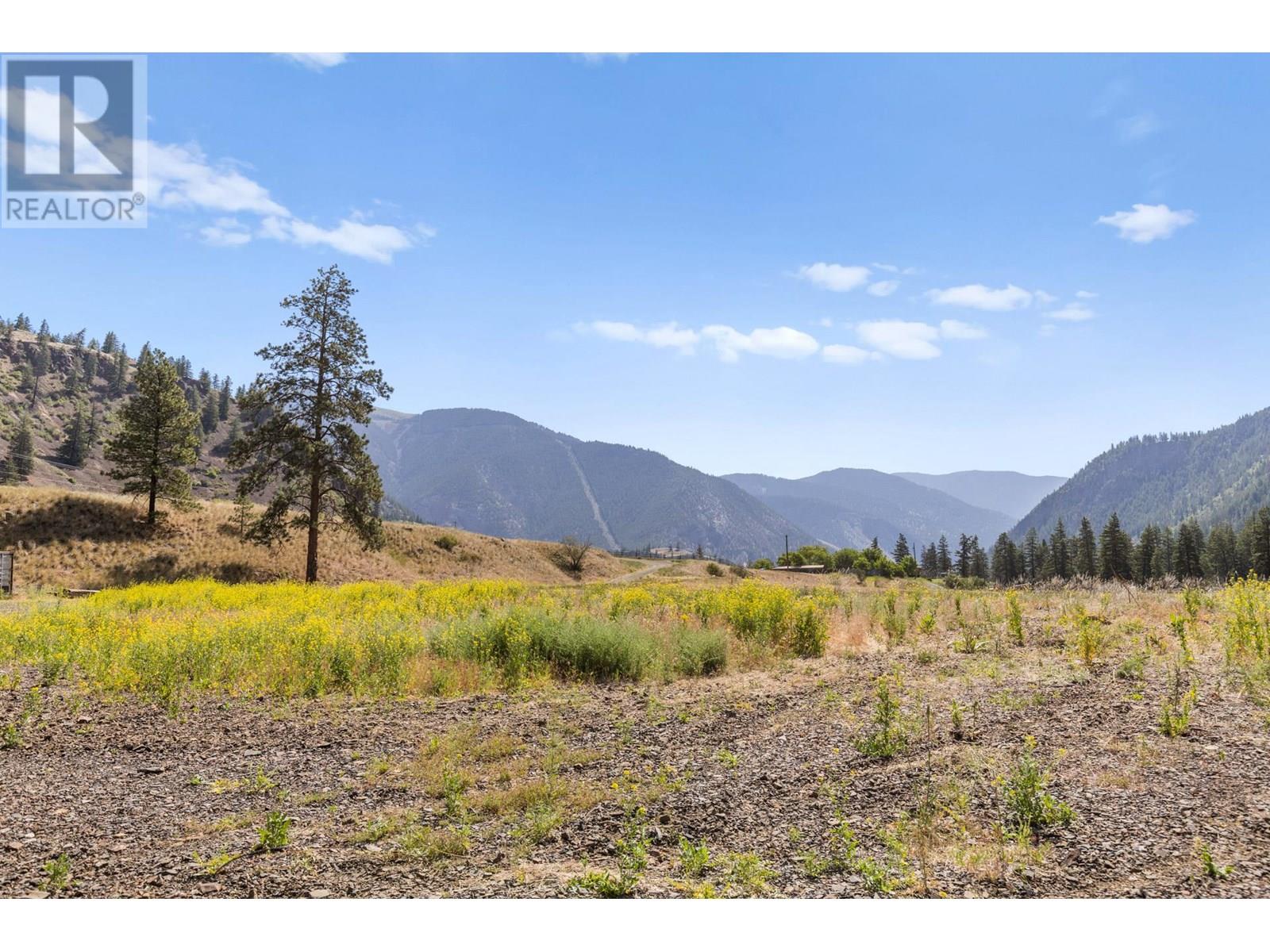 6097 Highway 3, Hedley