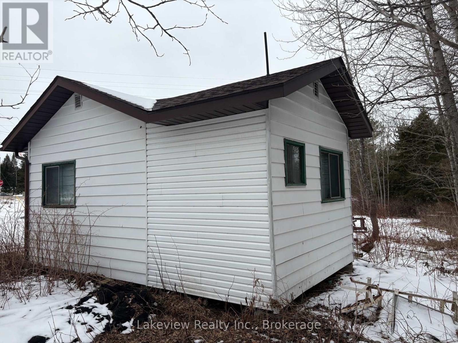 Photo 4 of 12 Three Mile Lake Road E, Armour ON