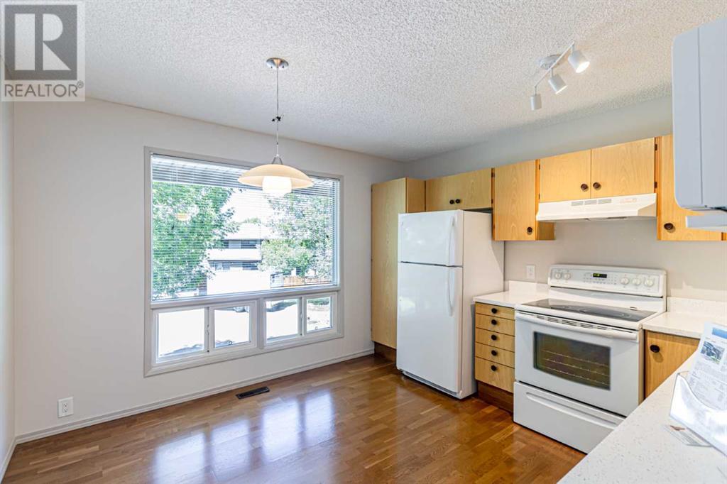 Single Family House for Sale in    Avenue SW Glamorgan Calgary 