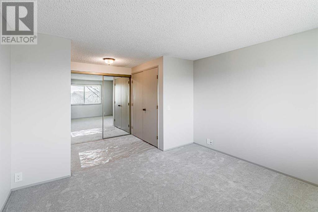 Single Family House for Sale in    Avenue SW Glamorgan Calgary 