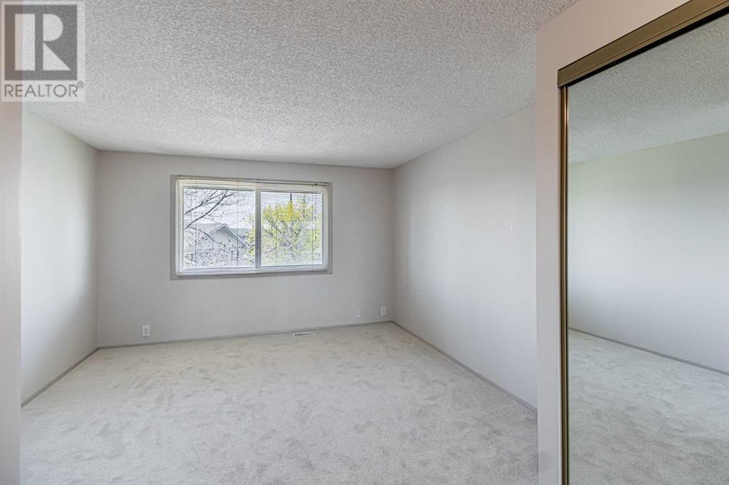 Single Family House for Sale in    Avenue SW Glamorgan Calgary 