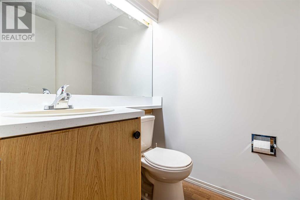 Single Family House for Sale in    Avenue SW Glamorgan Calgary 