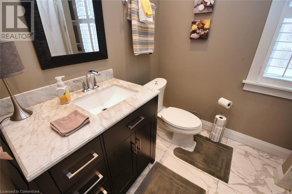 Photo 7 of 179 Macnab Street N, Hamilton ON