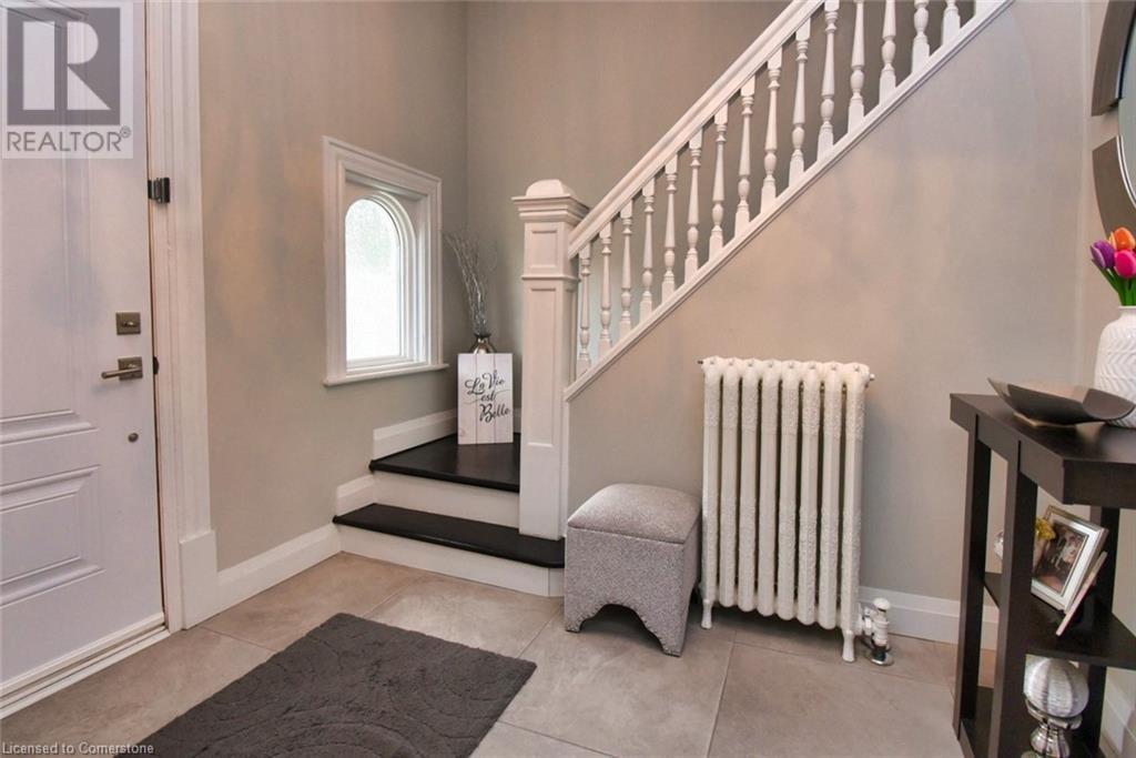 Photo 24 of 179 Macnab Street N, Hamilton ON