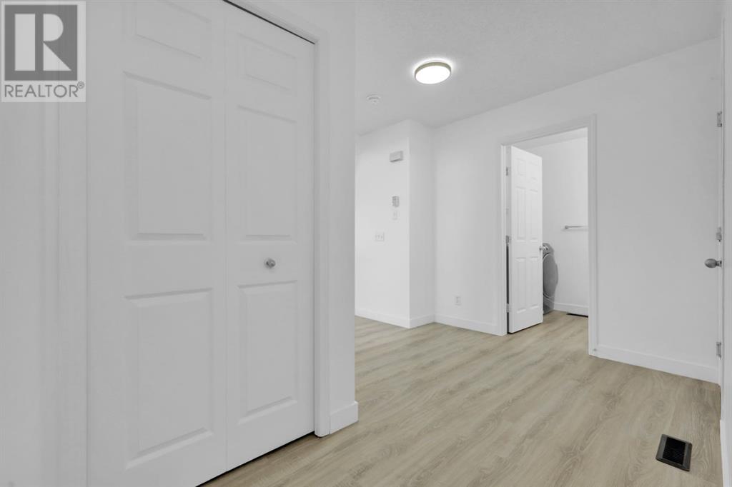 Single Family House for Sale in  Taracove Estate Drive NE Taradale Calgary 