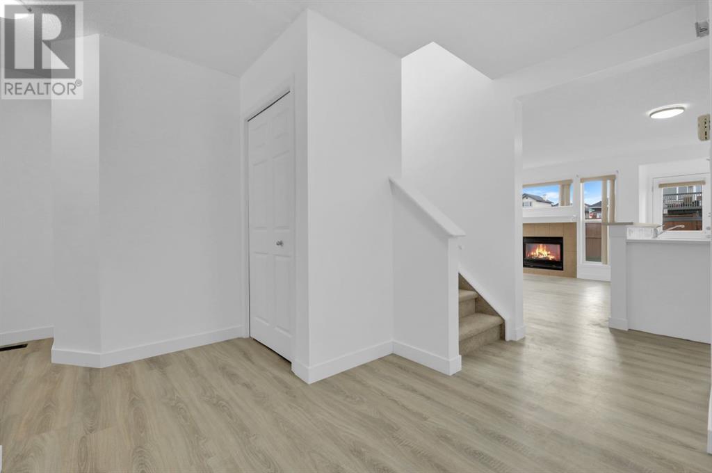 Single Family House for Sale in  Taracove Estate Drive NE Taradale Calgary 