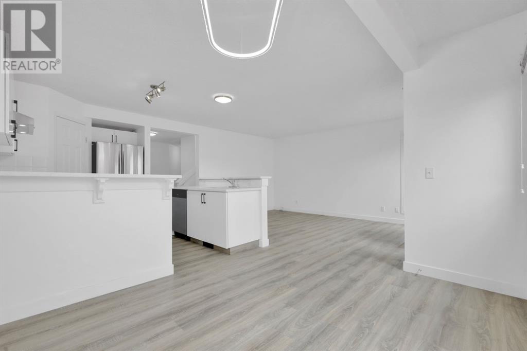 Single Family House for Sale in  Taracove Estate Drive NE Taradale Calgary 