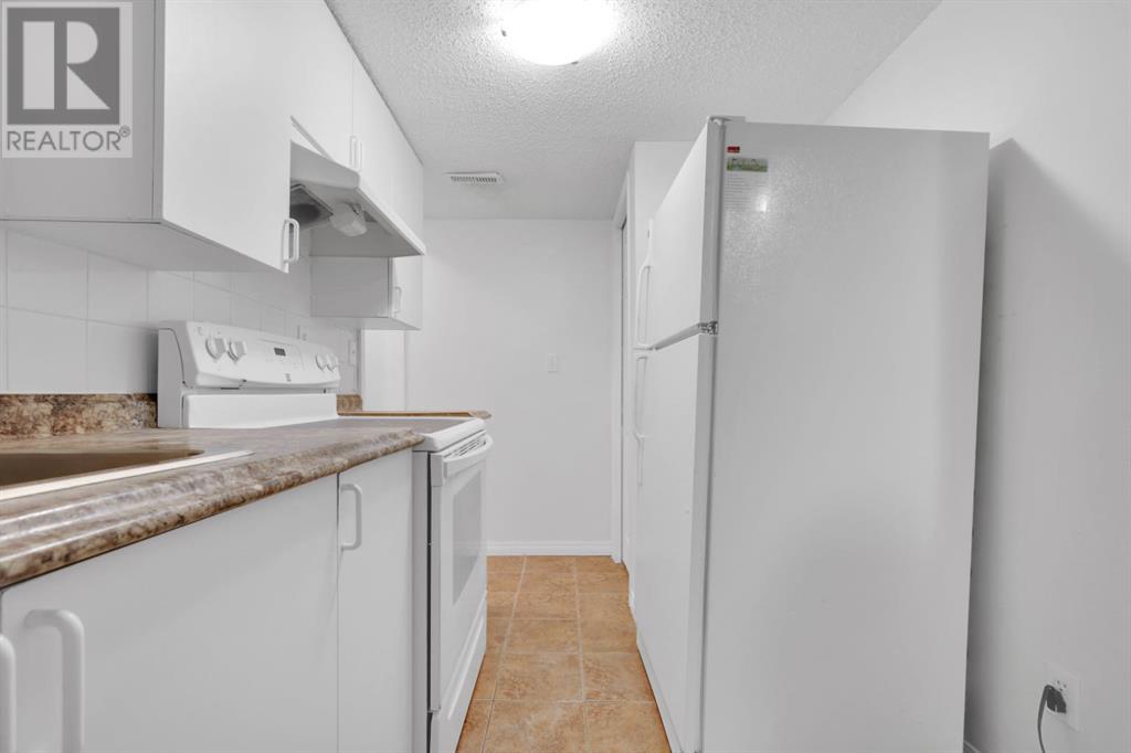 Single Family House for Sale in  Taracove Estate Drive NE Taradale Calgary 