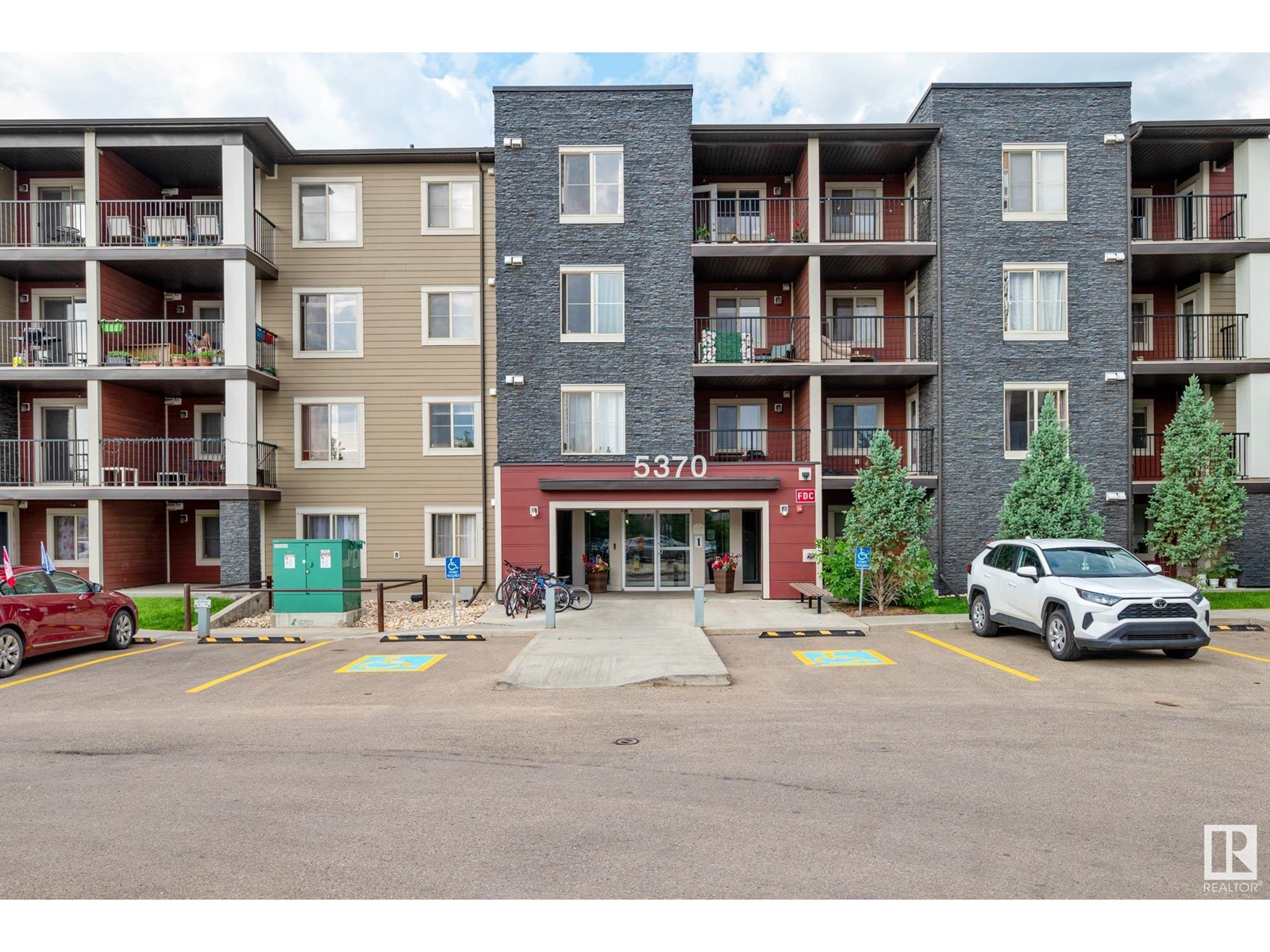 Photo 10 of 416 5370 Chappelle Rd Sw, Edmonton AB