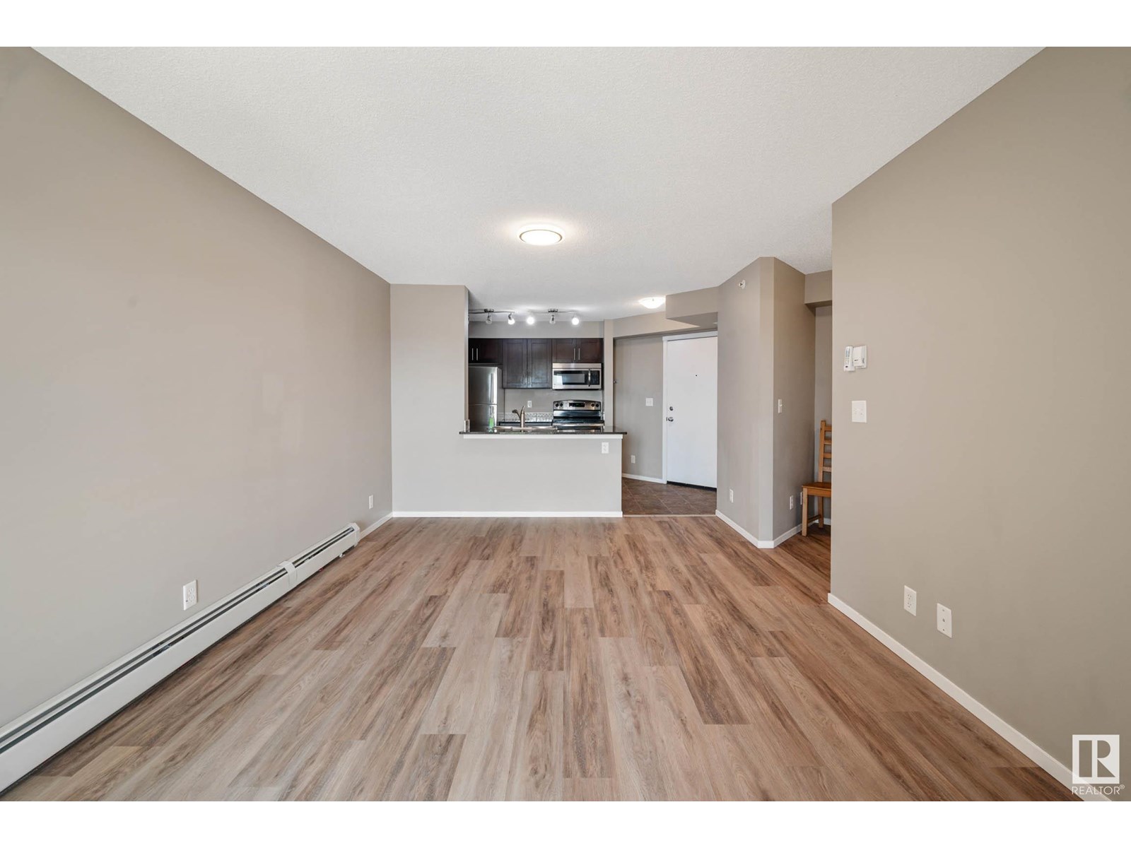 Photo 27 of 416 5370 Chappelle Rd Sw, Edmonton AB