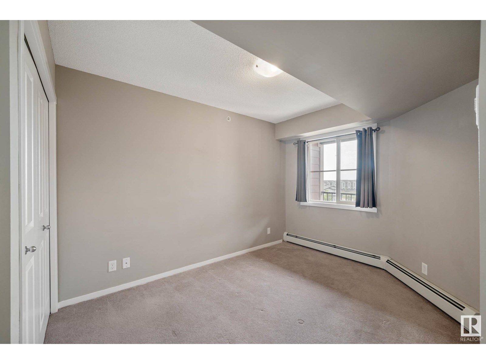Photo 26 of 416 5370 Chappelle Rd Sw, Edmonton AB