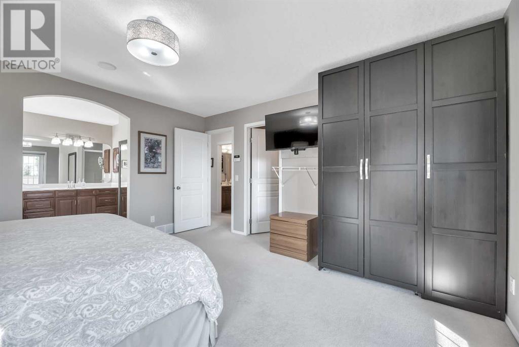 Single Family House for Sale in  Tuscany Ridge Close NW Tuscany Calgary 