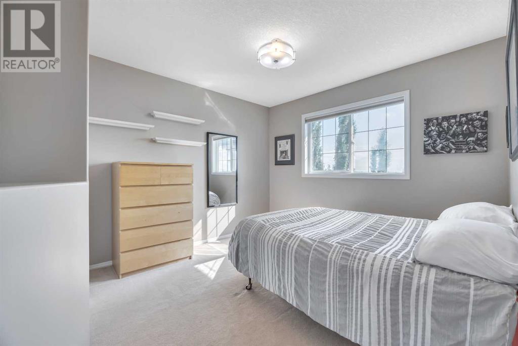 Single Family House for Sale in  Tuscany Ridge Close NW Tuscany Calgary 
