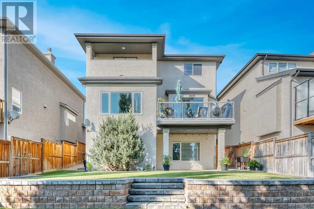 Single Family House for Sale in  Tuscany Ridge Close NW Tuscany Calgary 