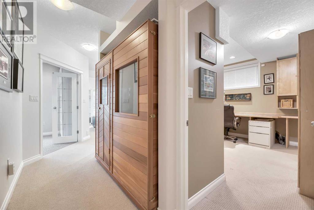 Single Family House for Sale in  Tuscany Ridge Close NW Tuscany Calgary 