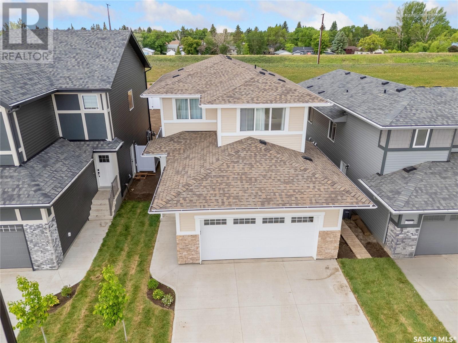 Photo 2 of 304 Pepper Place, Saskatoon SK