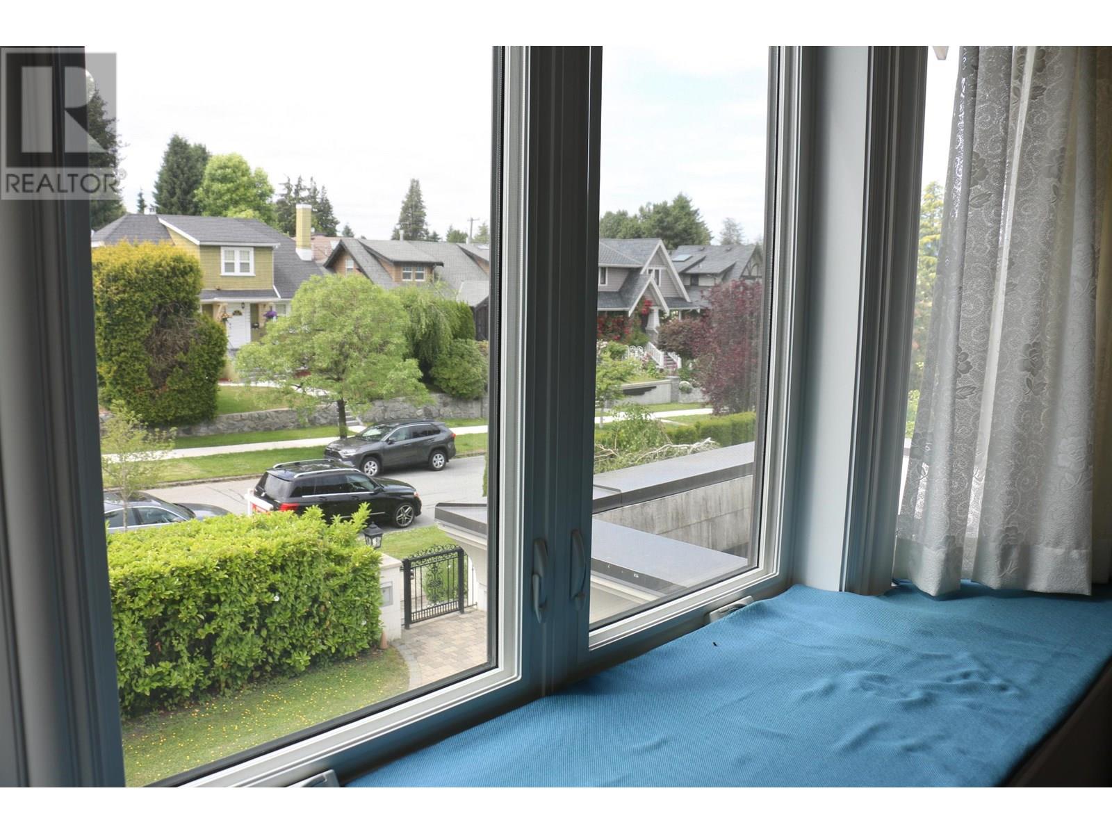Photo 26 of 4880 Osler Street, Vancouver BC