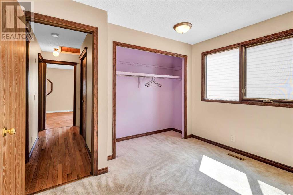 8007 Ranchview Drive NW Photo 26 - Calgary Real Estate