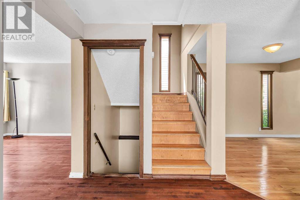 8007 Ranchview Drive NW Photo 18 - Calgary Real Estate